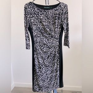 RALPH LAUREN Black & White Print with 3/4 Sleeve Contour Dress size 4